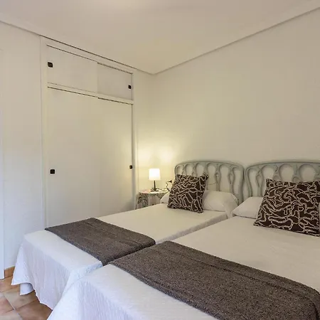 Apartment 3 Bedroom Amazing In