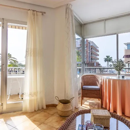 Apartment 3 Bedroom Amazing In Santa Pola